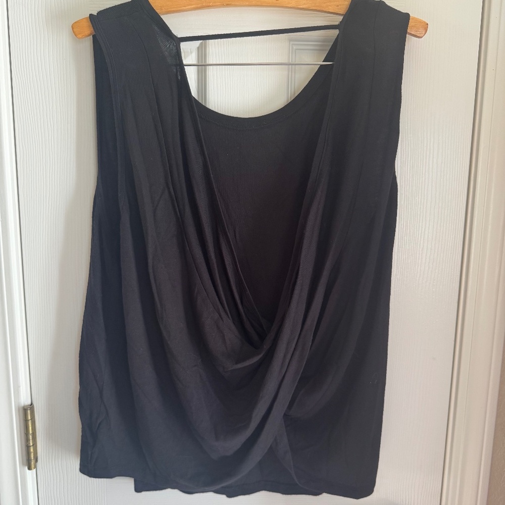 Athleta Black low back tank top Sz XL